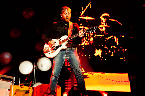 The Black Keys recibe el año en Las Vegas