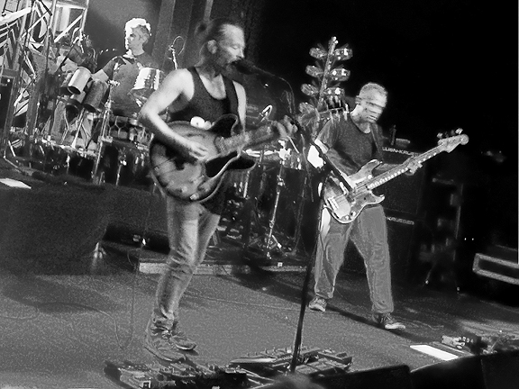 Atoms for Peace en Club Amok, LA
