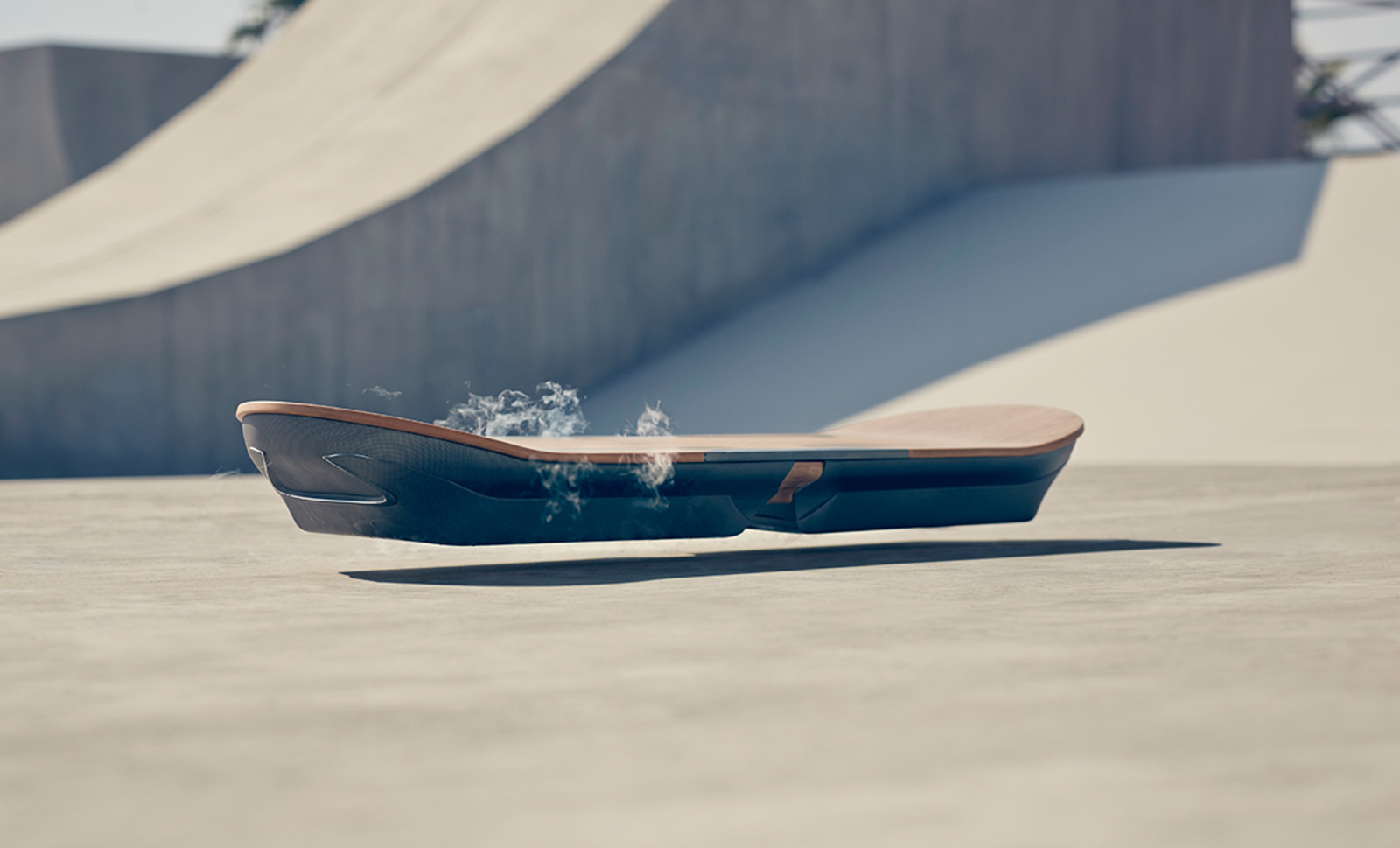 Volver al Pasado: 26 años después Lexus crea la hoverboard