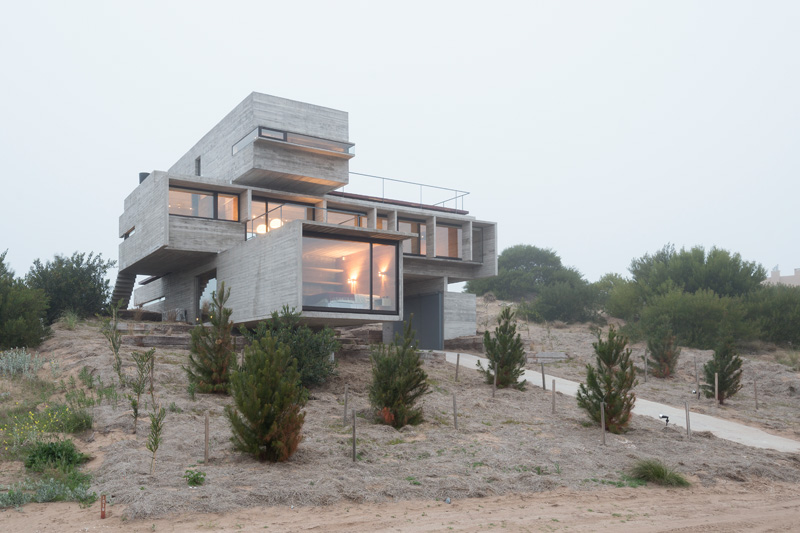 Casa Golf, Costa Esmeralda, por Luciano Kruk