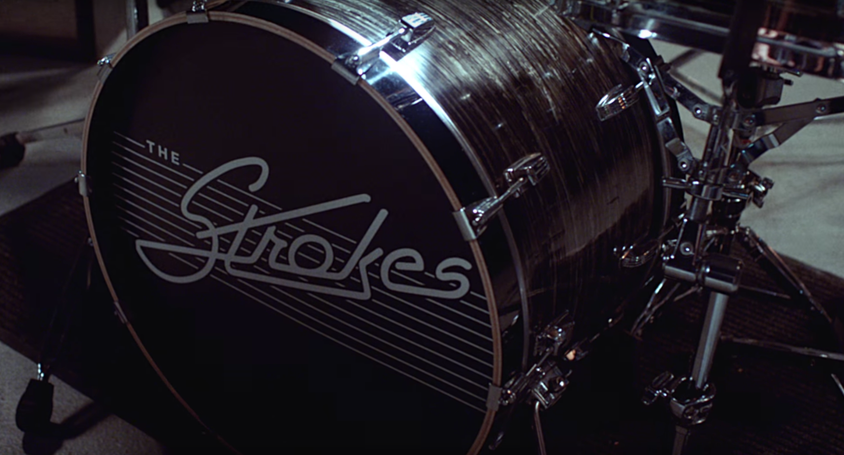 Nuevo EP y videoclip de The Strokes