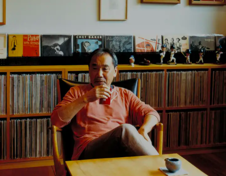 Haruki Murakami vuelve a ser DJ en Japón durante el encierro